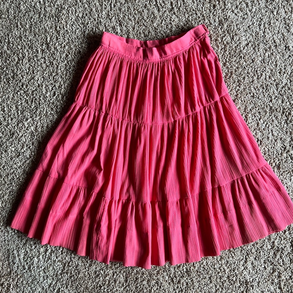 VINTAGE HANDMADE, One-Of-A-Kind Hibiscus Pink Tiered Skirt Set. - Picture 4 of 16
